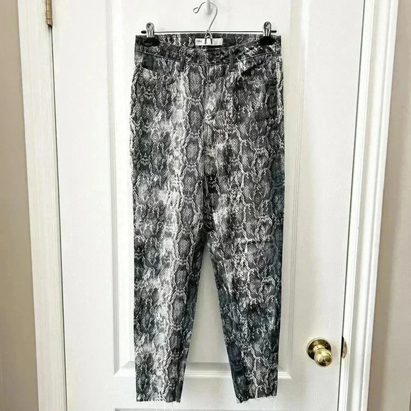 Zara Snakeskin Print Jeans High Waisted Ankle Cropped Raw Hem Grey  Cream Size 2 - Picture 6 of 16